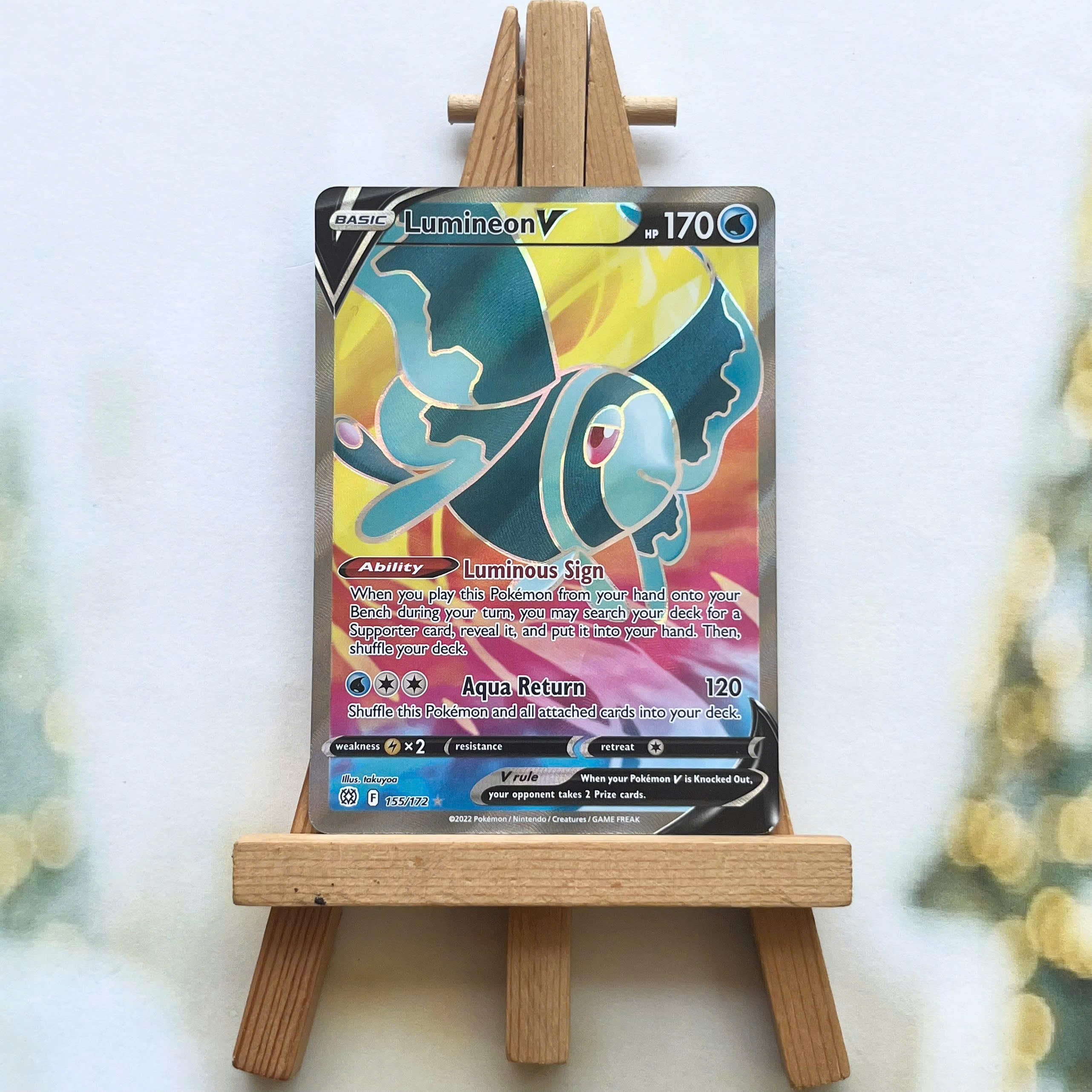 Thẻ hình Pokemon Lumineon V 155/172 - Lá bài lẻ Brilliant Stars Full Art Ultra Rare tiếng Anh chính hãng
