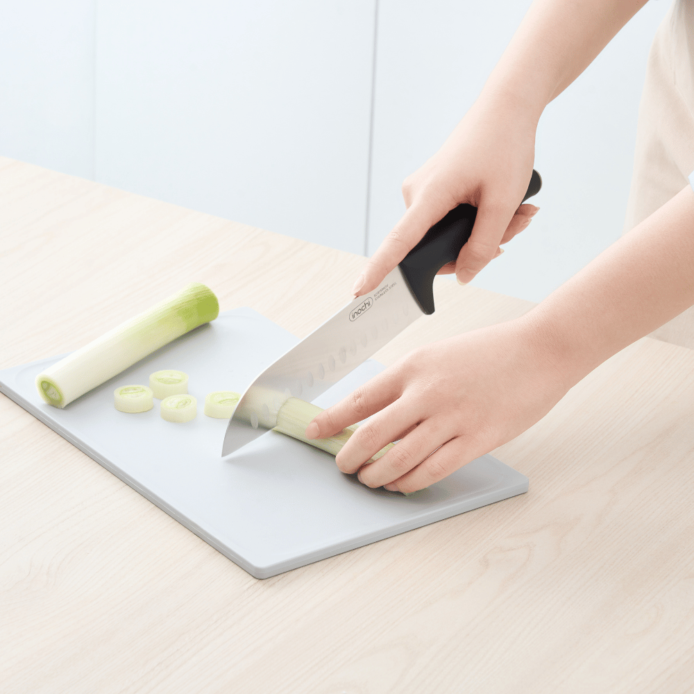 Dao đa năng Santoku Sakai Plain cán nhựa L60-3 Inochi