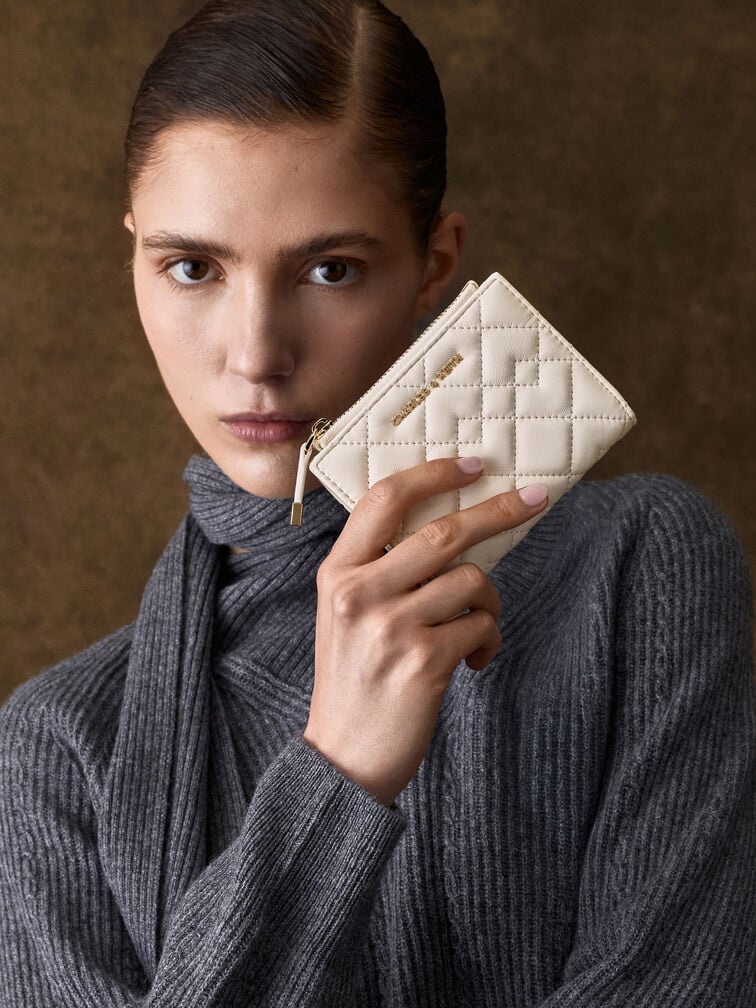 Duo Metallic Quilted Short Wallet