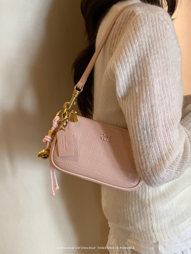 Chio2nd Bread Puppy Clear Sky Whisper Underarm Bag