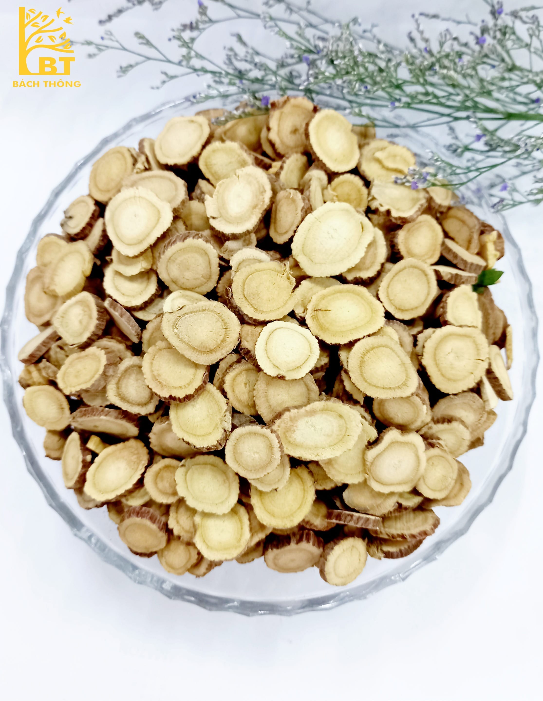 Cam thảo Bách Thông