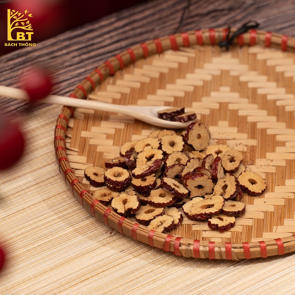 Táo đỏ Bách Thông