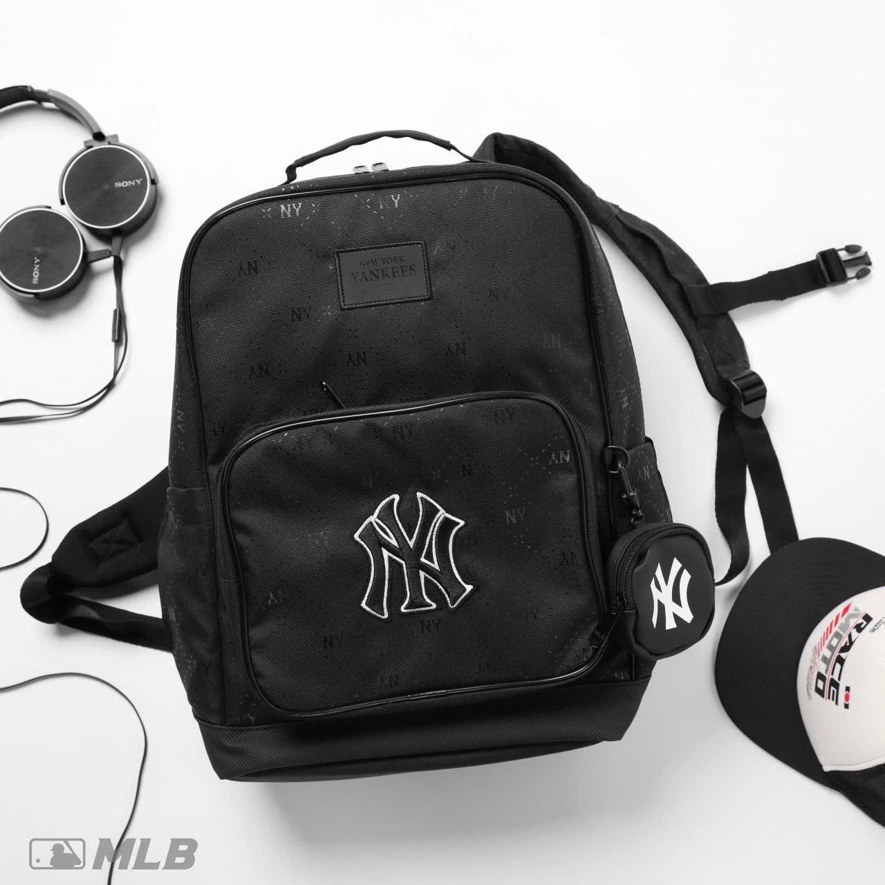 MLB MONOGRAM BLACK PRINT