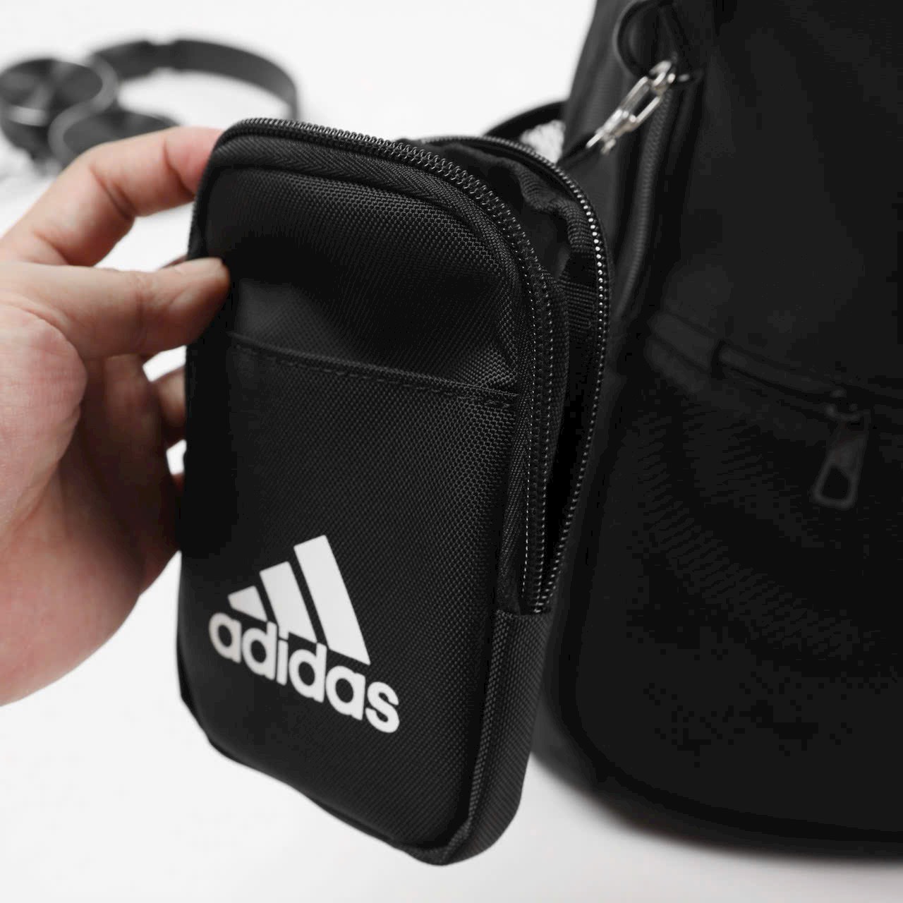 ADIDAS EARL READY + TÚI MINI