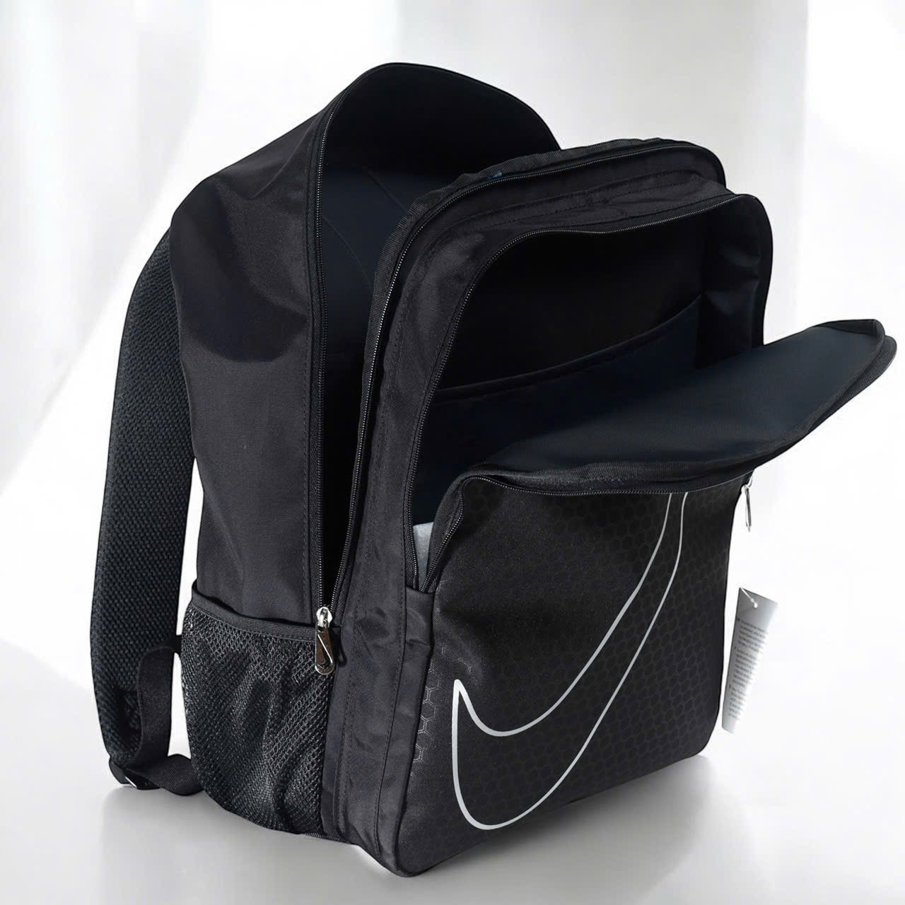 NIKE MEGA LOGO