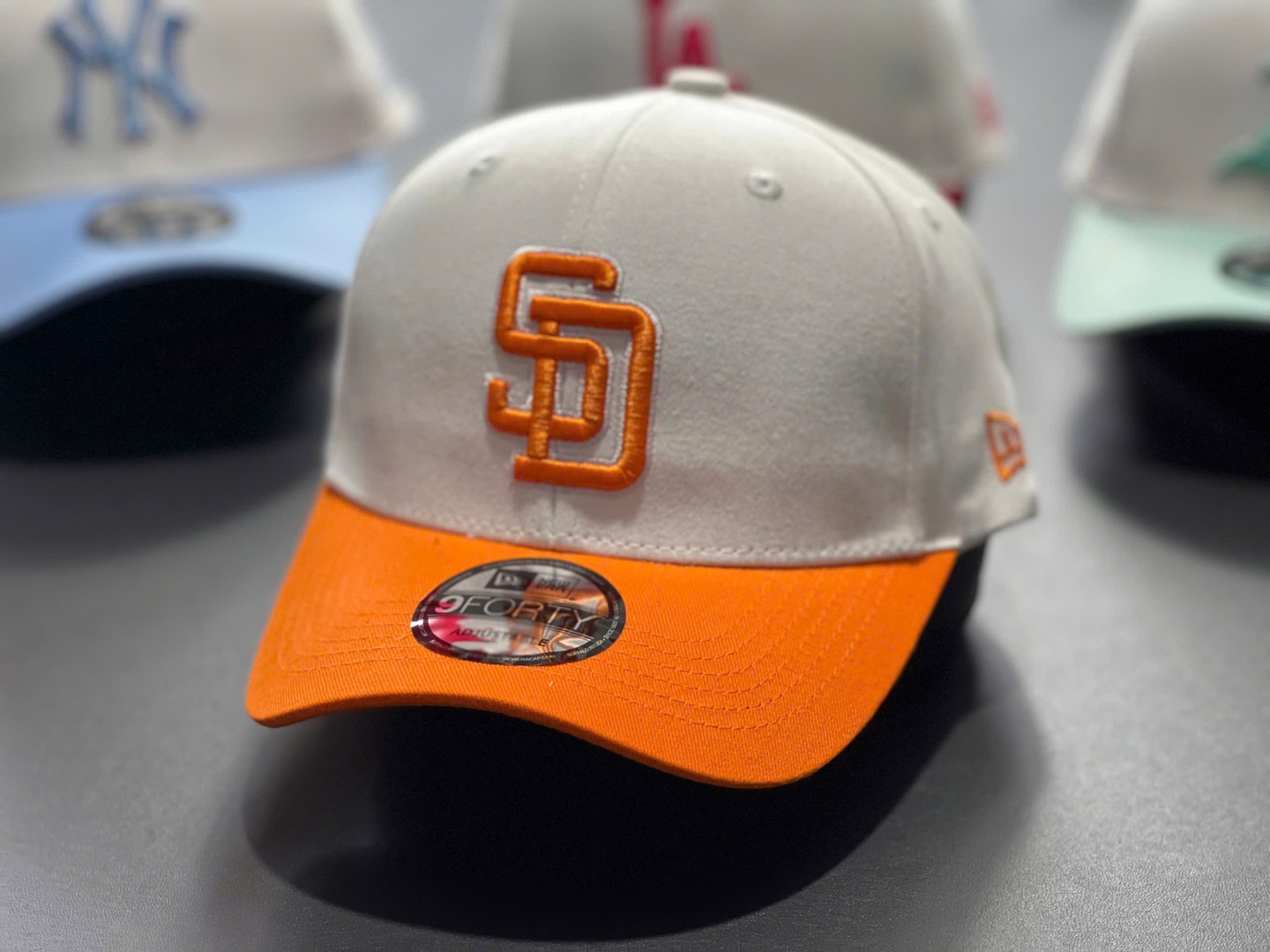 CAP MLB MIXING ORANGE