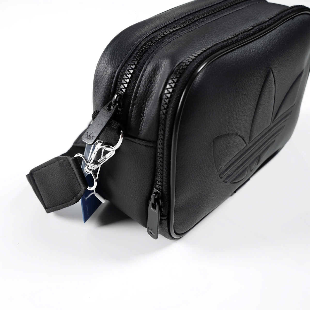 ADIDAS POLYURETHANE EDEMA TREFOIL SATCHEL