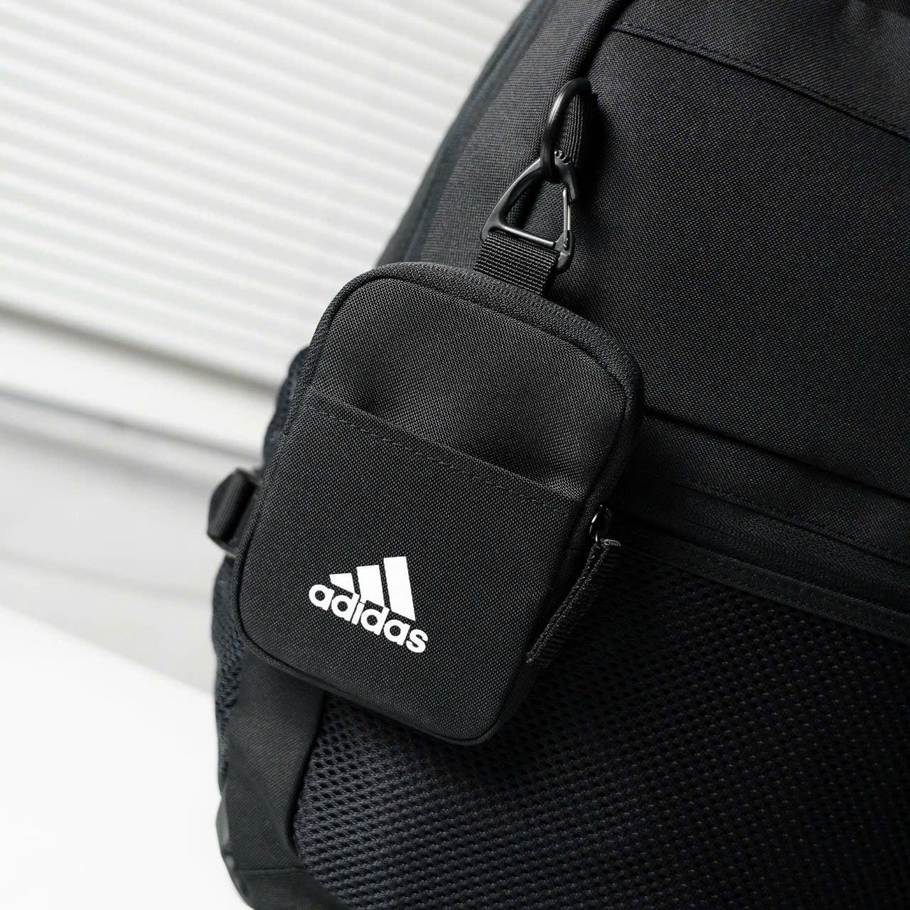 ADIDAS JF6589