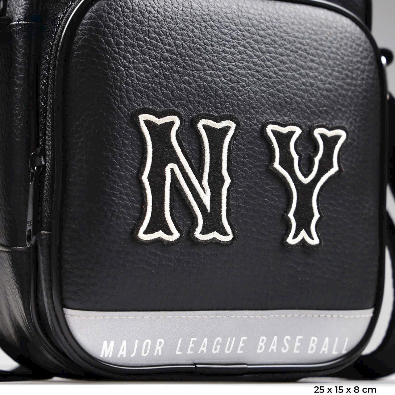 MLB NY MEGA OUTLINE LIGHT ( FORM ĐỨNG )