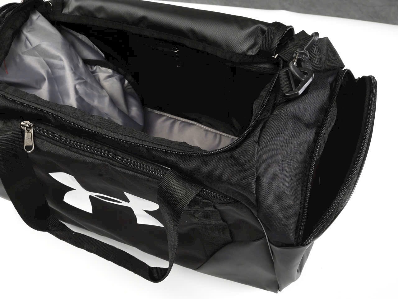 UNDER ARMOUR FULL BLACK 3.0