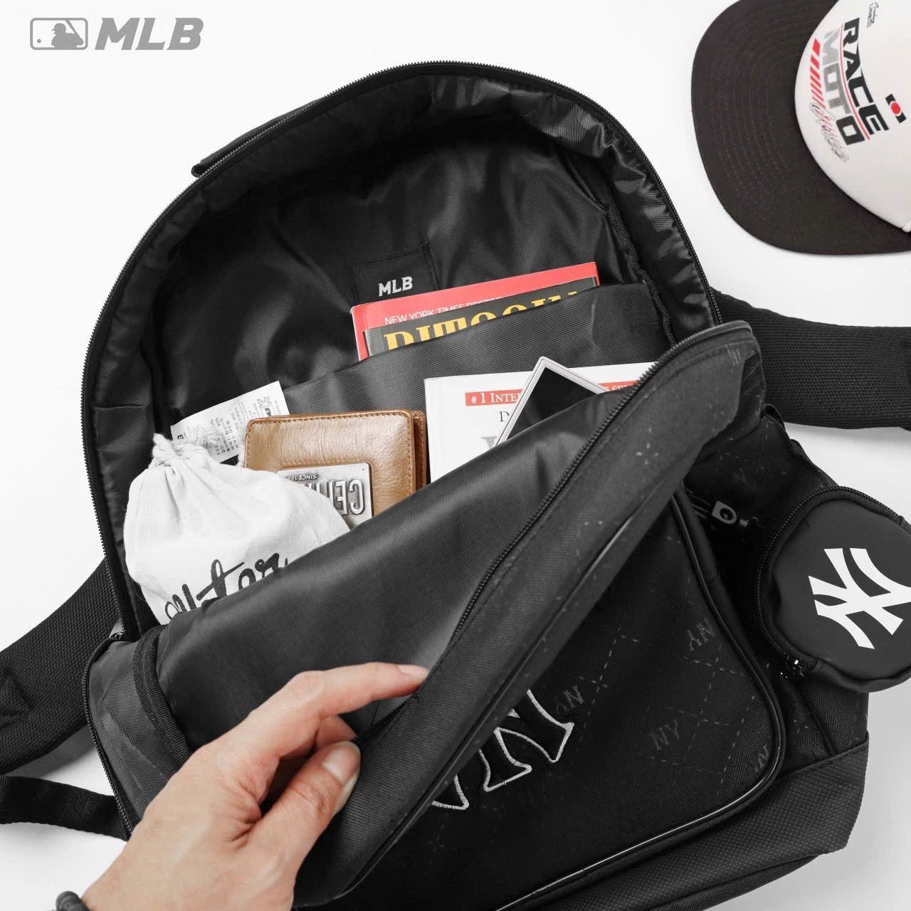 MLB MONOGRAM BLACK PRINT
