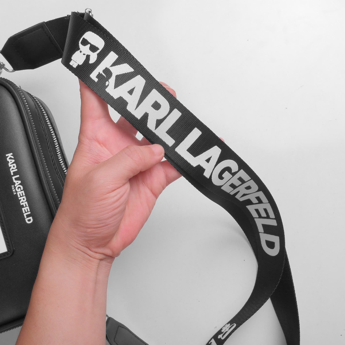 KARL LAGERFELD BIG LOGO