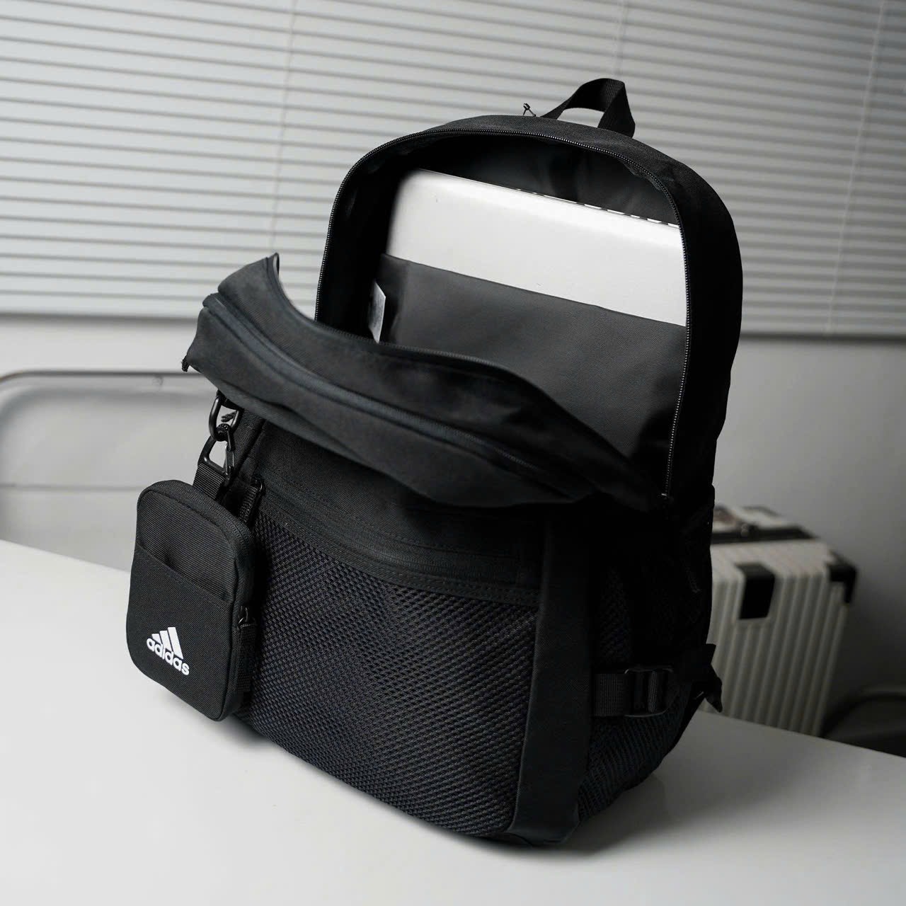 ADIDAS JF6589