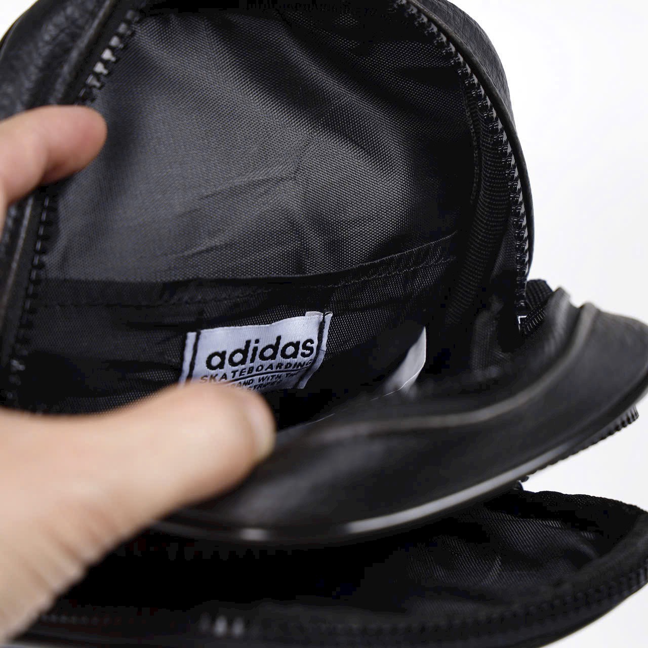 ADIDAS ORIGINAL LEATHER LUX