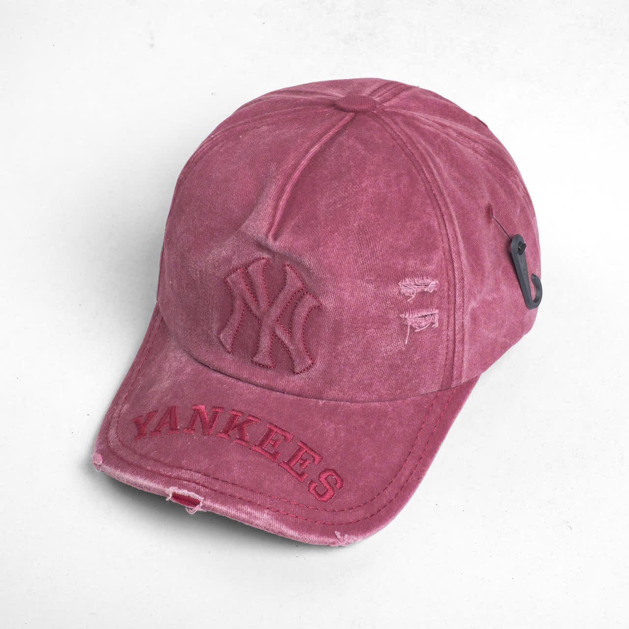 CAP MLB EMBOSSED PINK