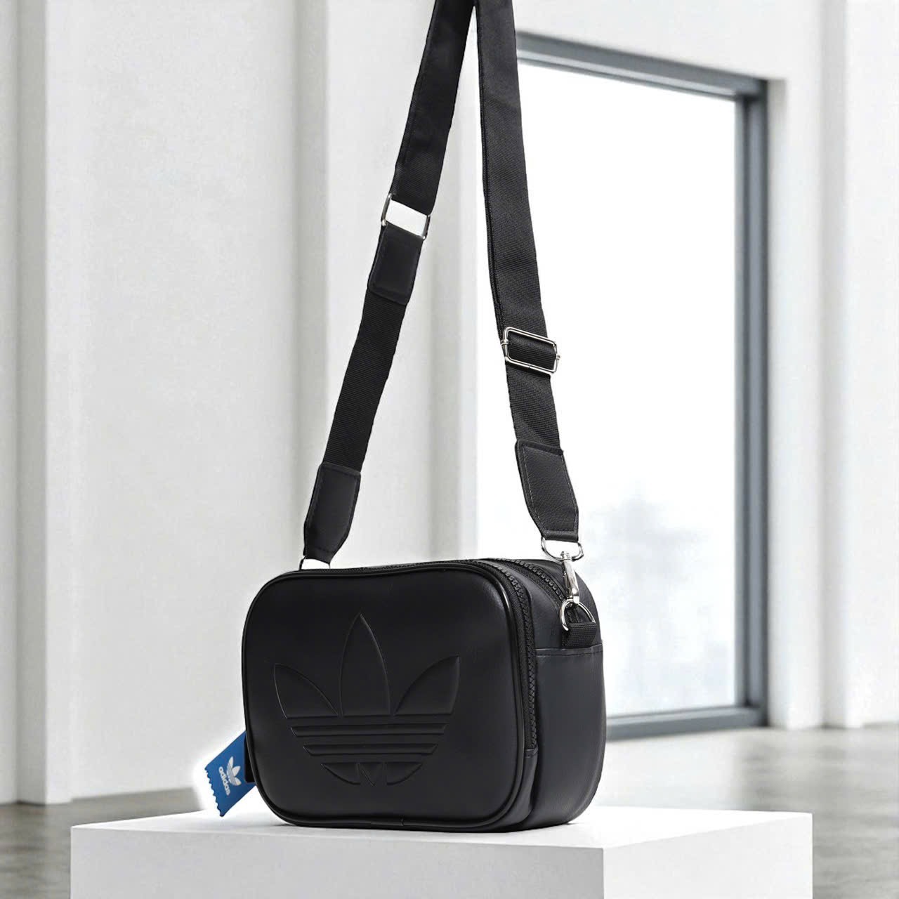 ADIDAS POLYURETHANE EDEMA TREFOIL SATCHEL