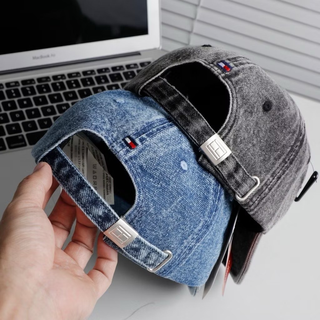 CAP Tommy Hilfiger JEAN BLUE