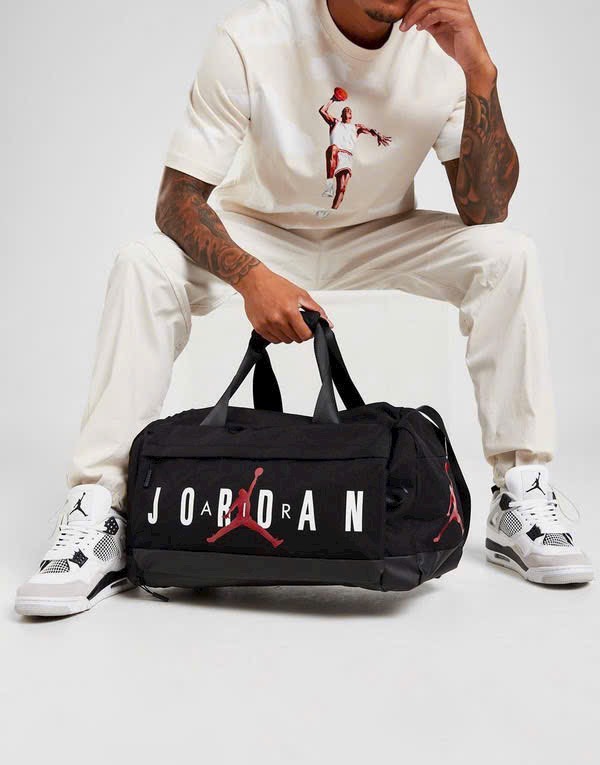 TÚI TRỐNG NIKE JORDAN ĐEN