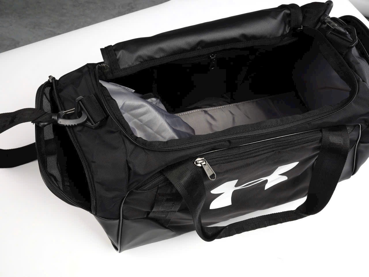 UNDER ARMOUR FULL BLACK 3.0
