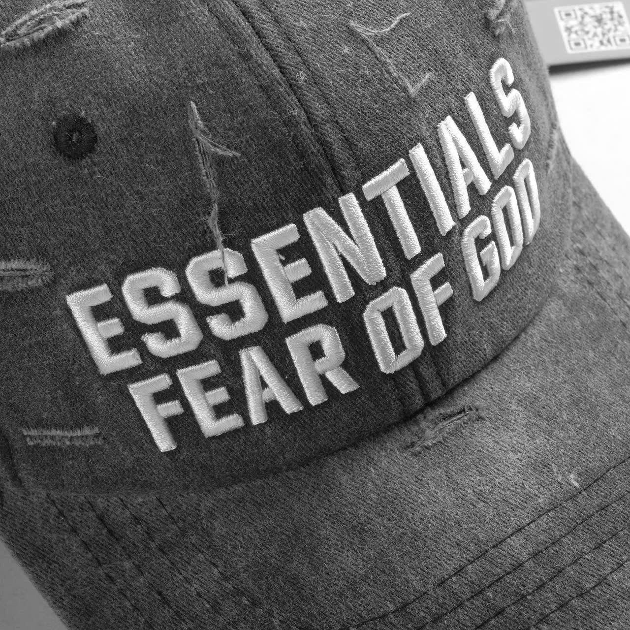 CAP ESSENTIALS WASH GREY