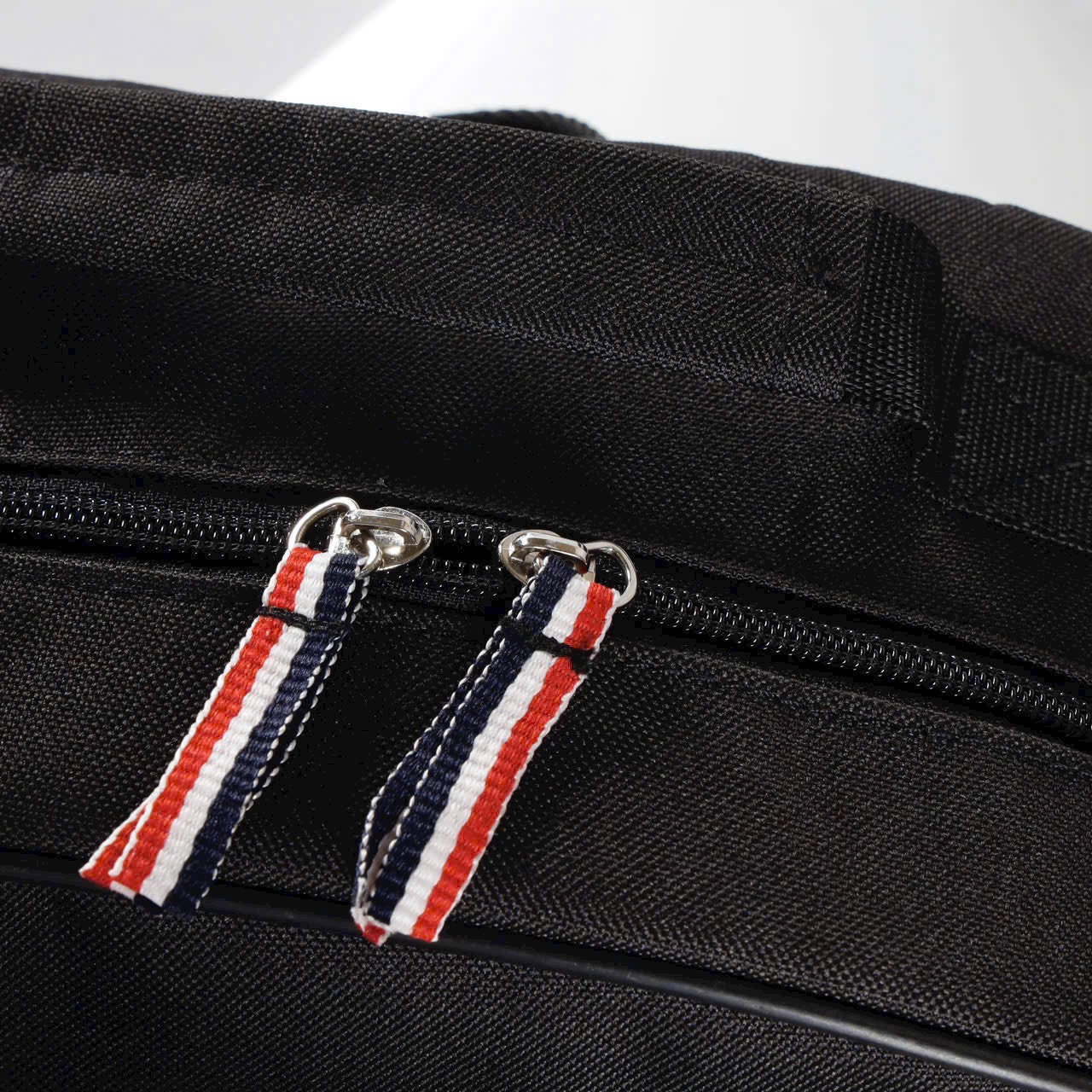 TOMMY HILFIGER PINK LINE
