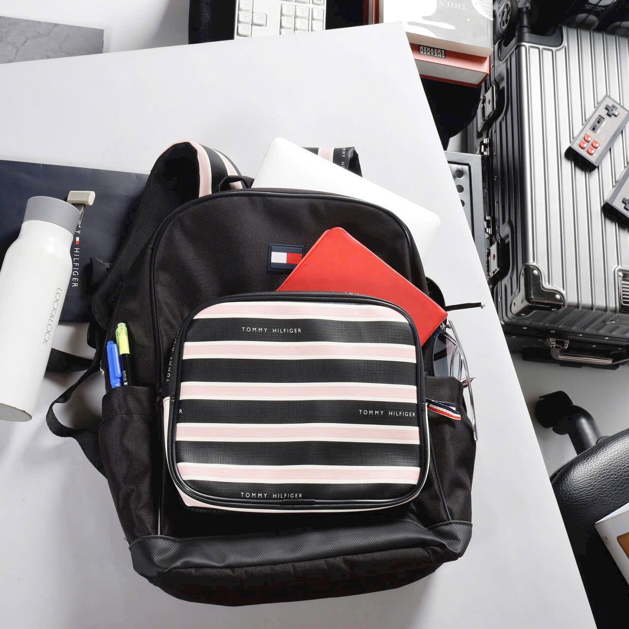 TOMMY HILFIGER PINK LINE
