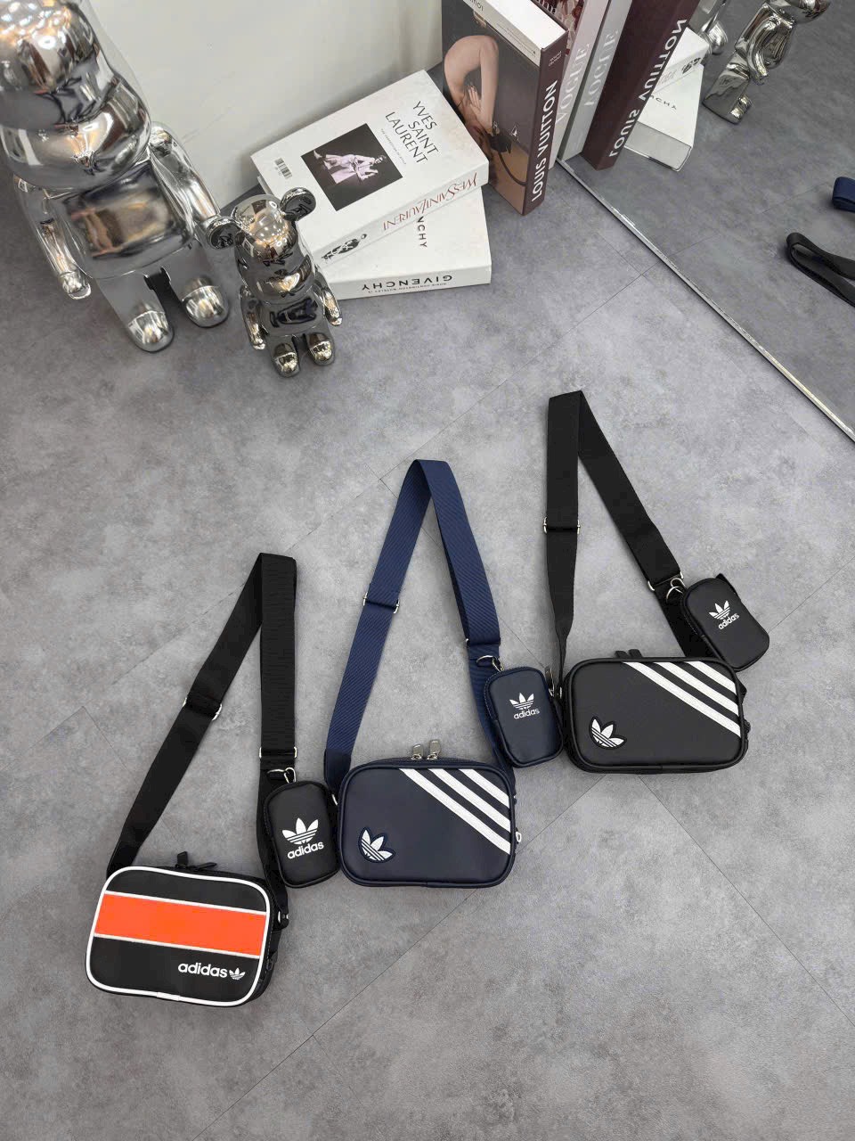ADIDAS ONELINE ĐEN VIỀN CAM