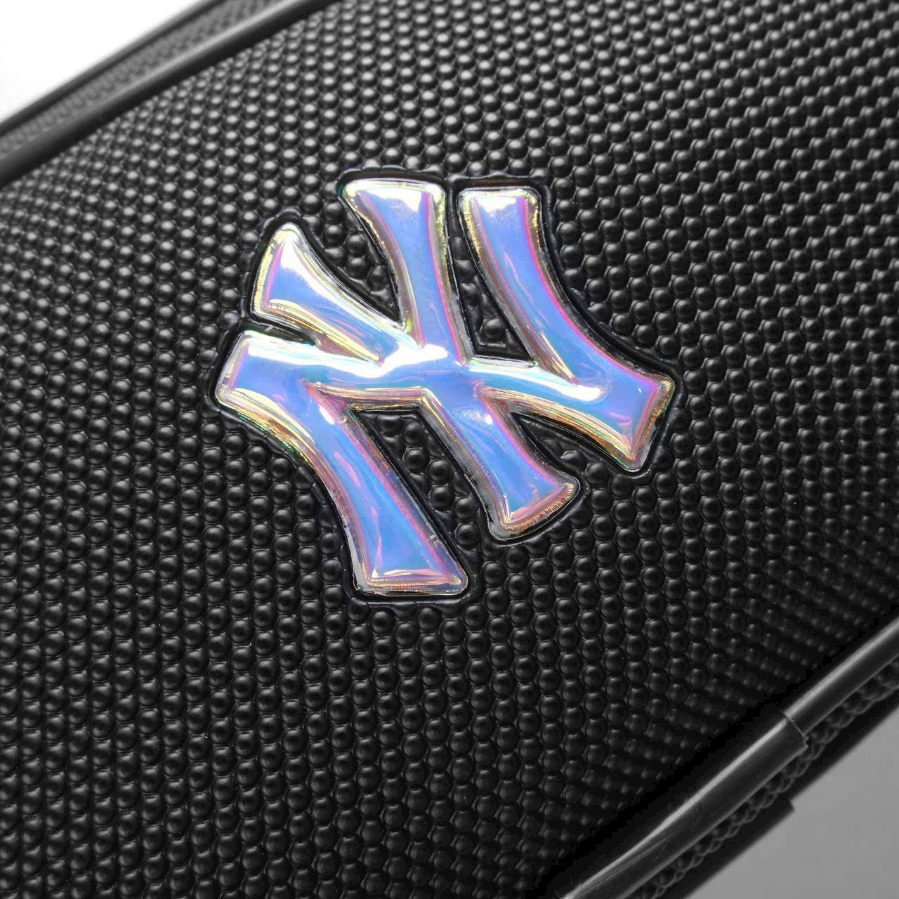 MLB SLING HOLOGRAM