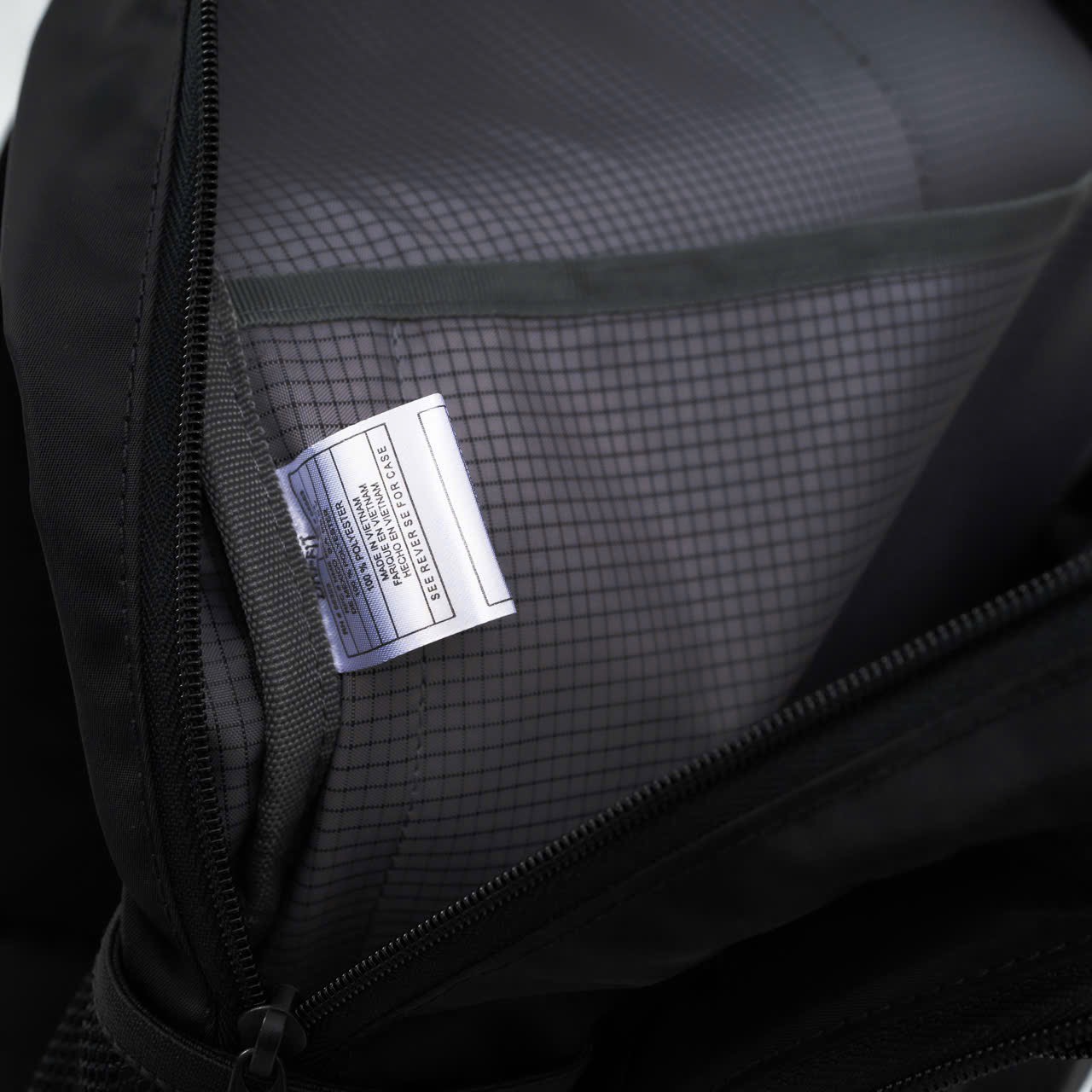 B LARISSA BACKPACK