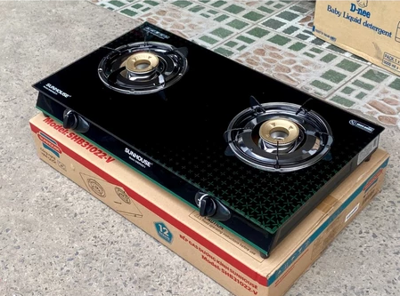 Bếp gas dương kính Sunhouse