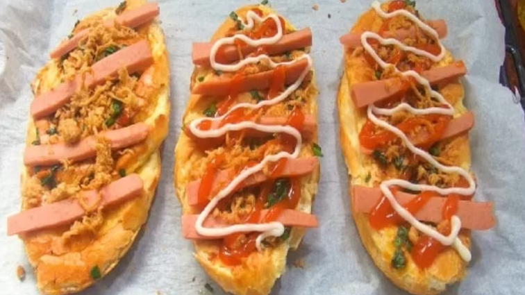 Công Thức Làm Bánh Mì Nướng Sa Tế Siêu Hấp Dẫn Ngay Tại Nhà