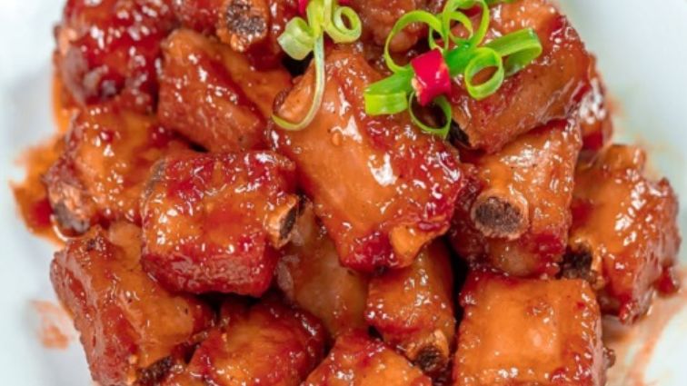 Công Thức Sườn Xào Chua Ngọt Kèm Sa Tế Được Yêu Thích Nhất