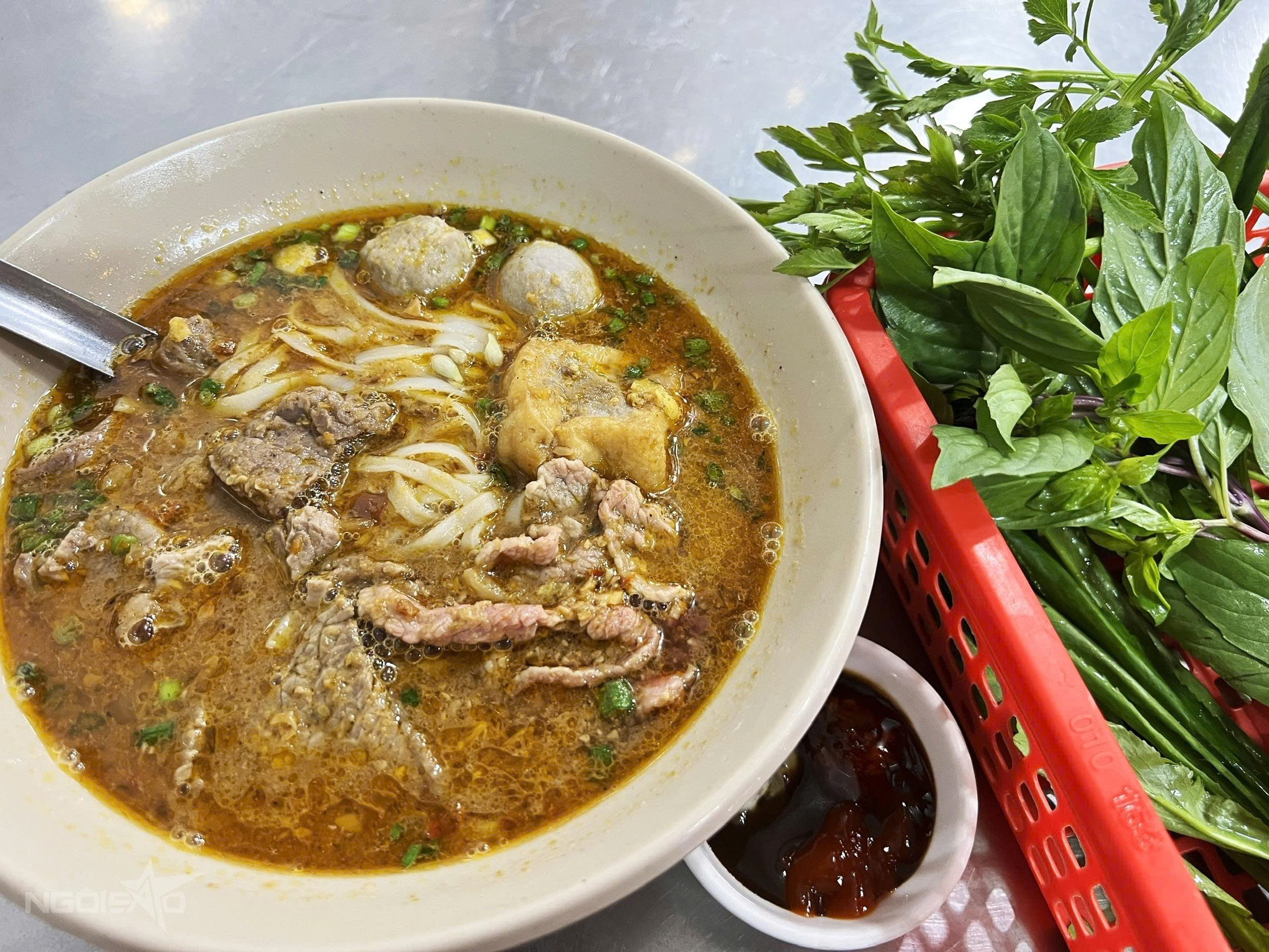 Ở nhà nấu hủ tiếu sa tế bò ngon như ngoài hàng