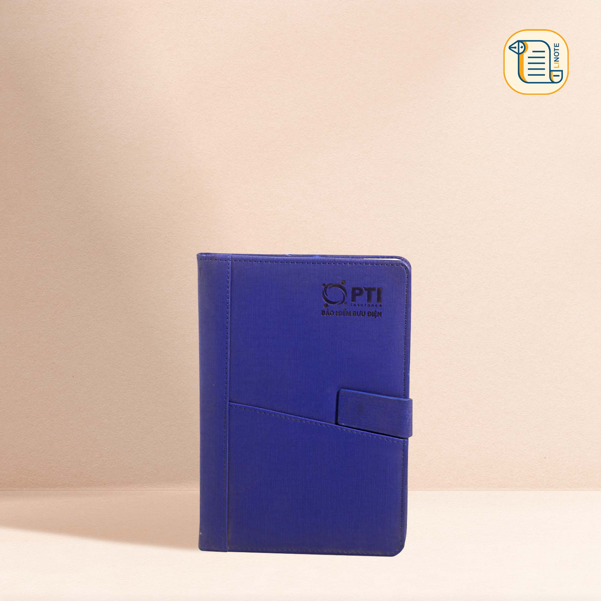 HÀNG ĐẶT Sổ A5 kẻ ngang bìa da khuy từ 70gsm,200 trang, để thẻ