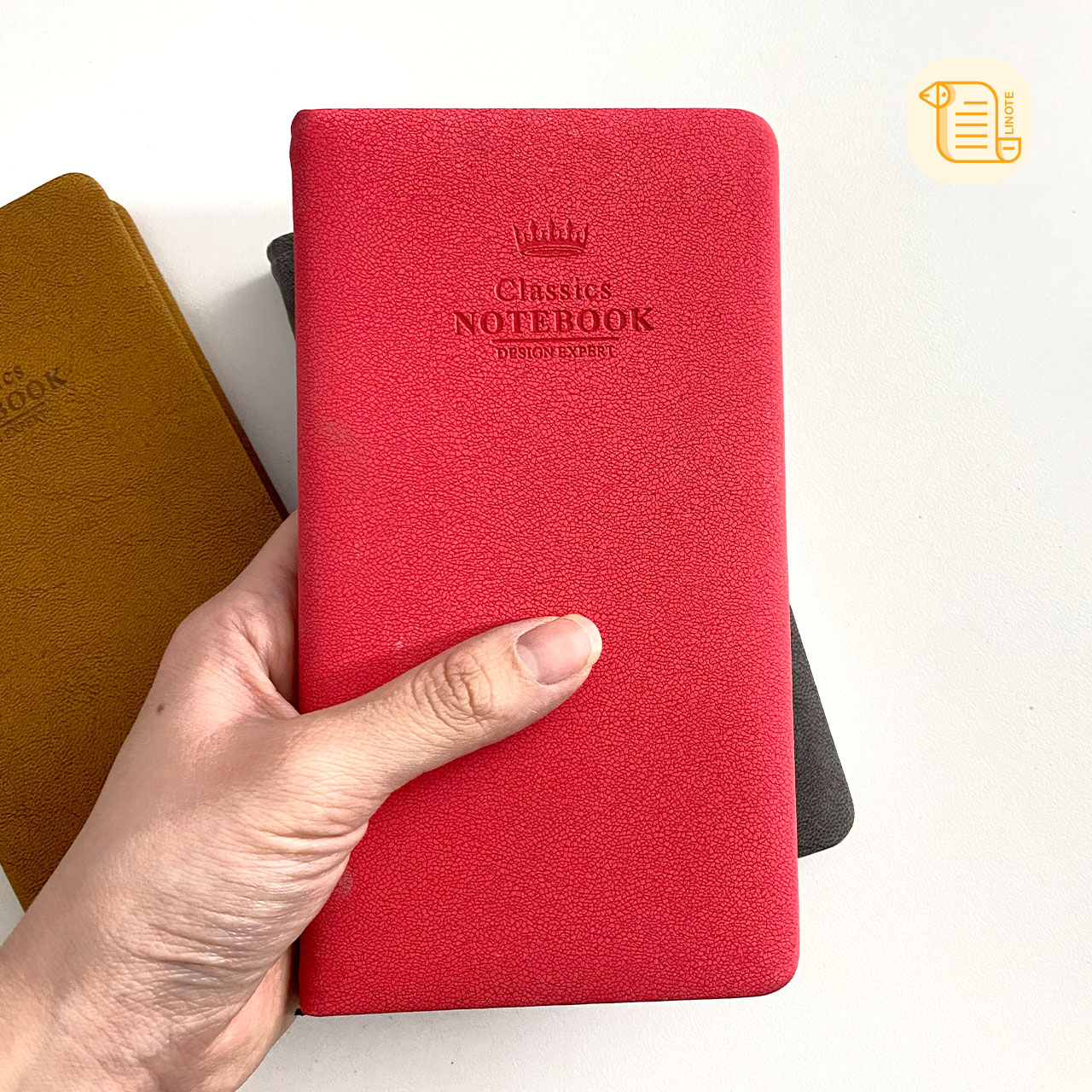 Sổ tay A5; 17,5x9,5 kẻ ngang Classic Notebook bìa da 2 màu 70gsm, 200 trang