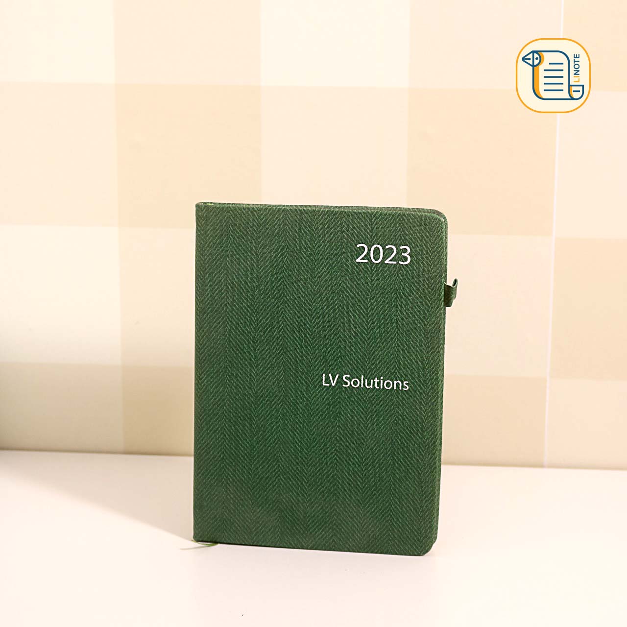 HÀNG ĐẶT Sổ A5 kẻ ngang bìa da vân vải in logo công ty 70gsm,200 trang