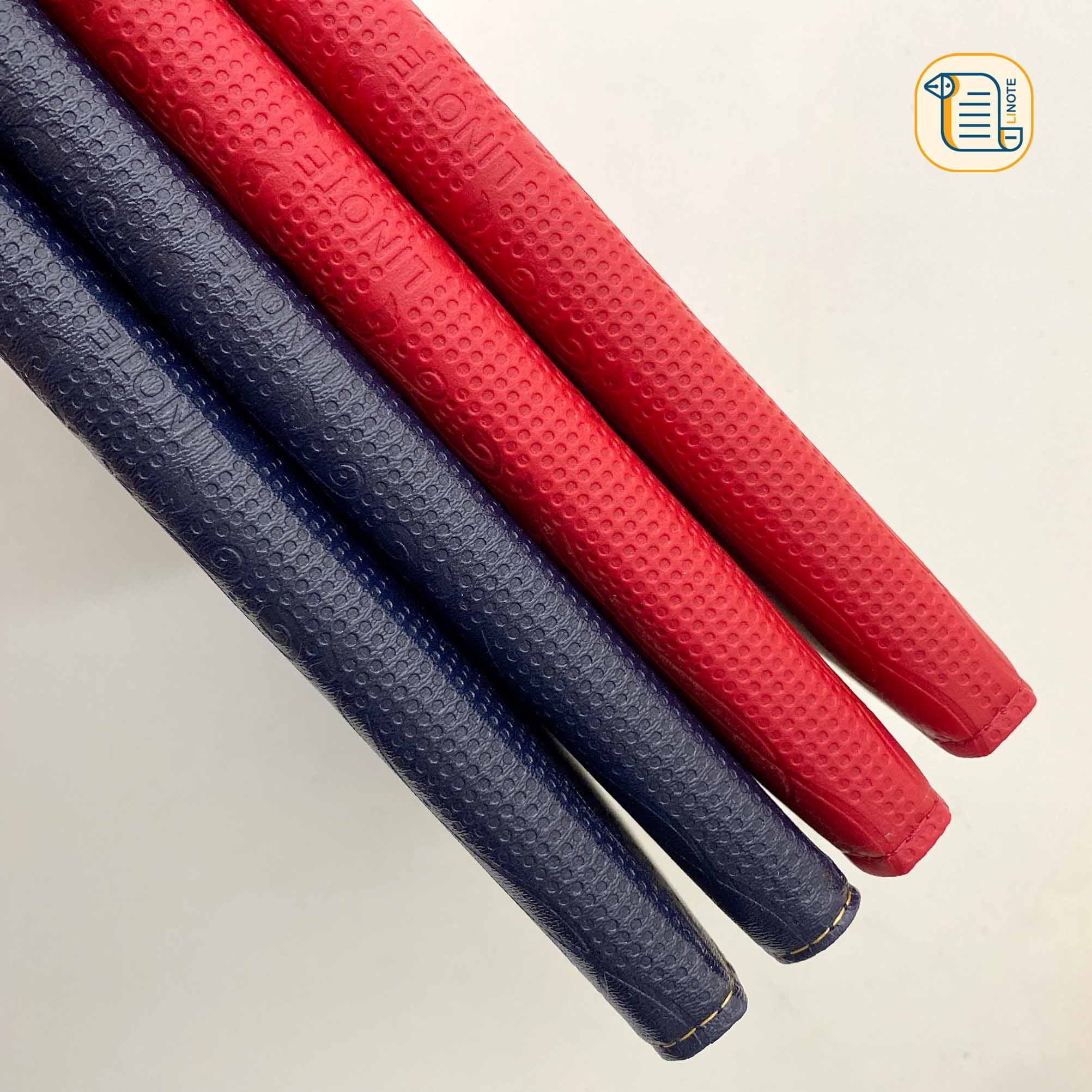 Sổ kẻ ngang Classic C8 bìa da gáy hoạ tiết chìm 70gsm, 200 trang