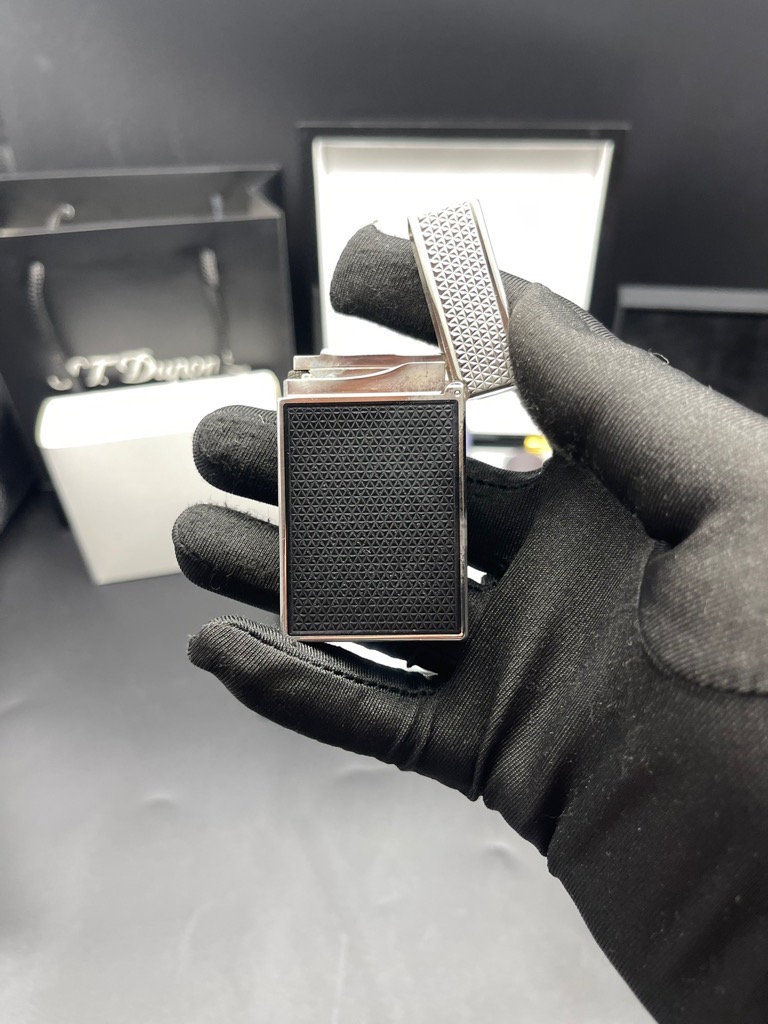 S.T. Dupont Guilloche