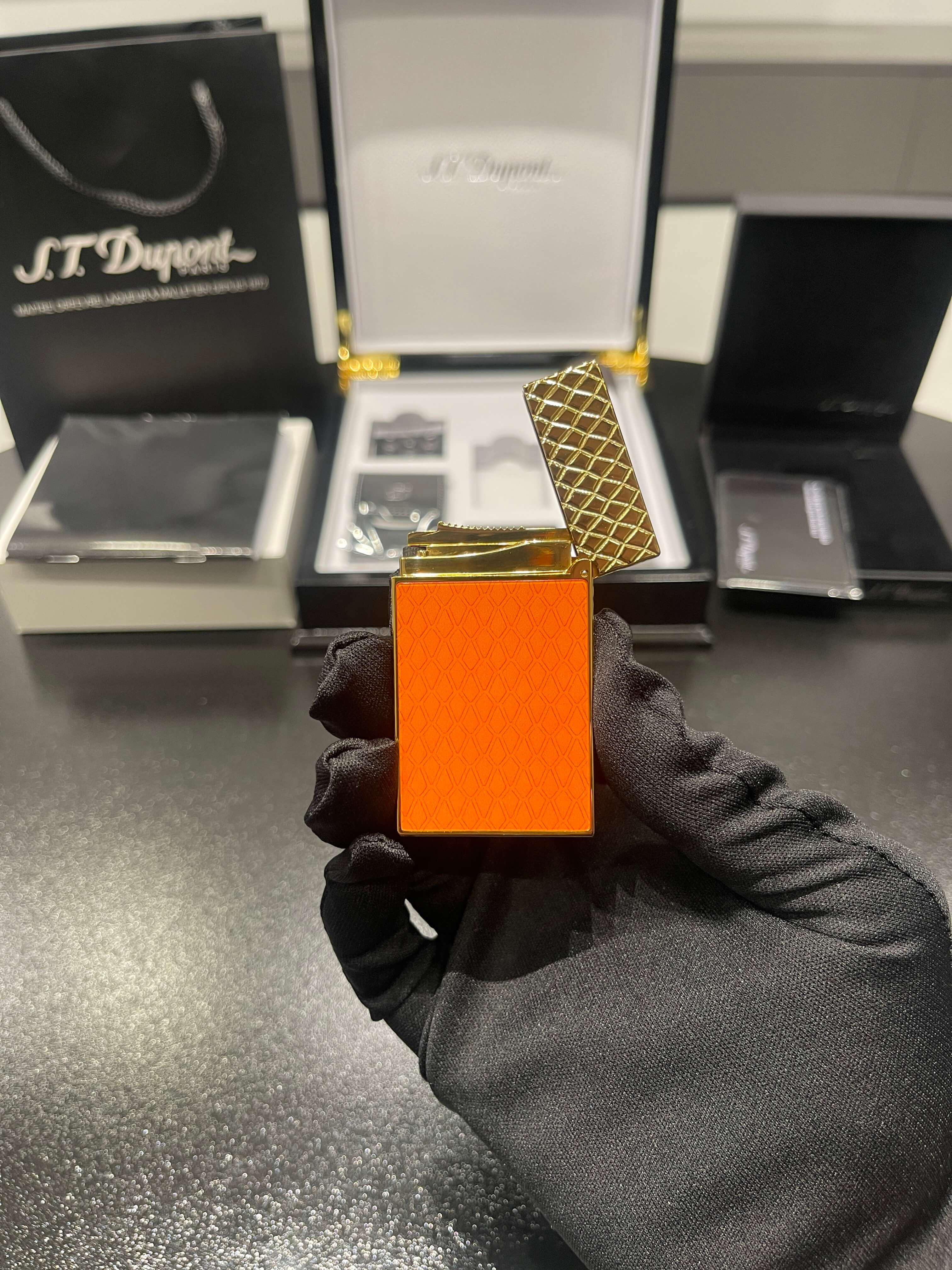 S.T. Dupont Game of Thrones