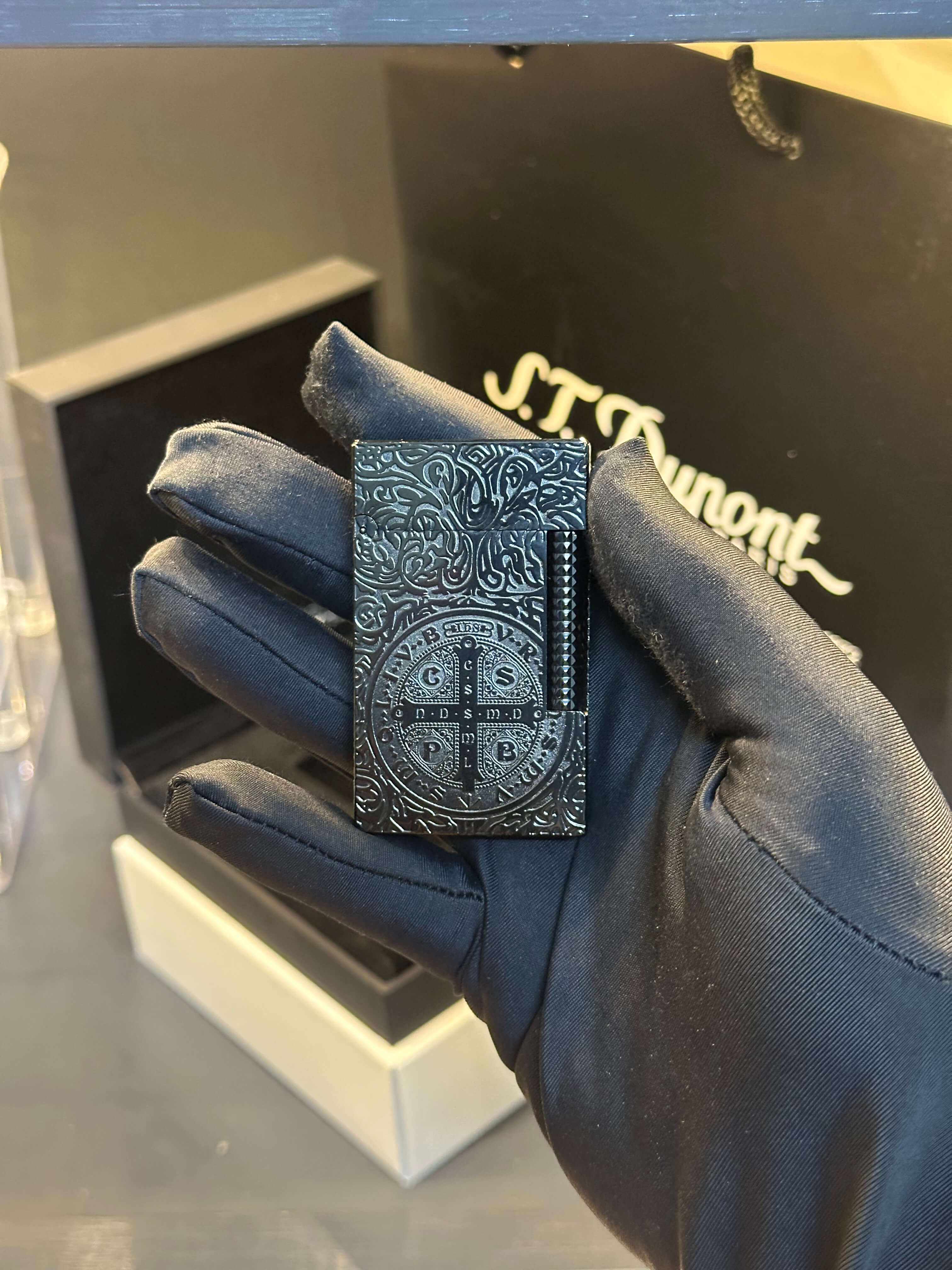 S.T. Dupont Constantine