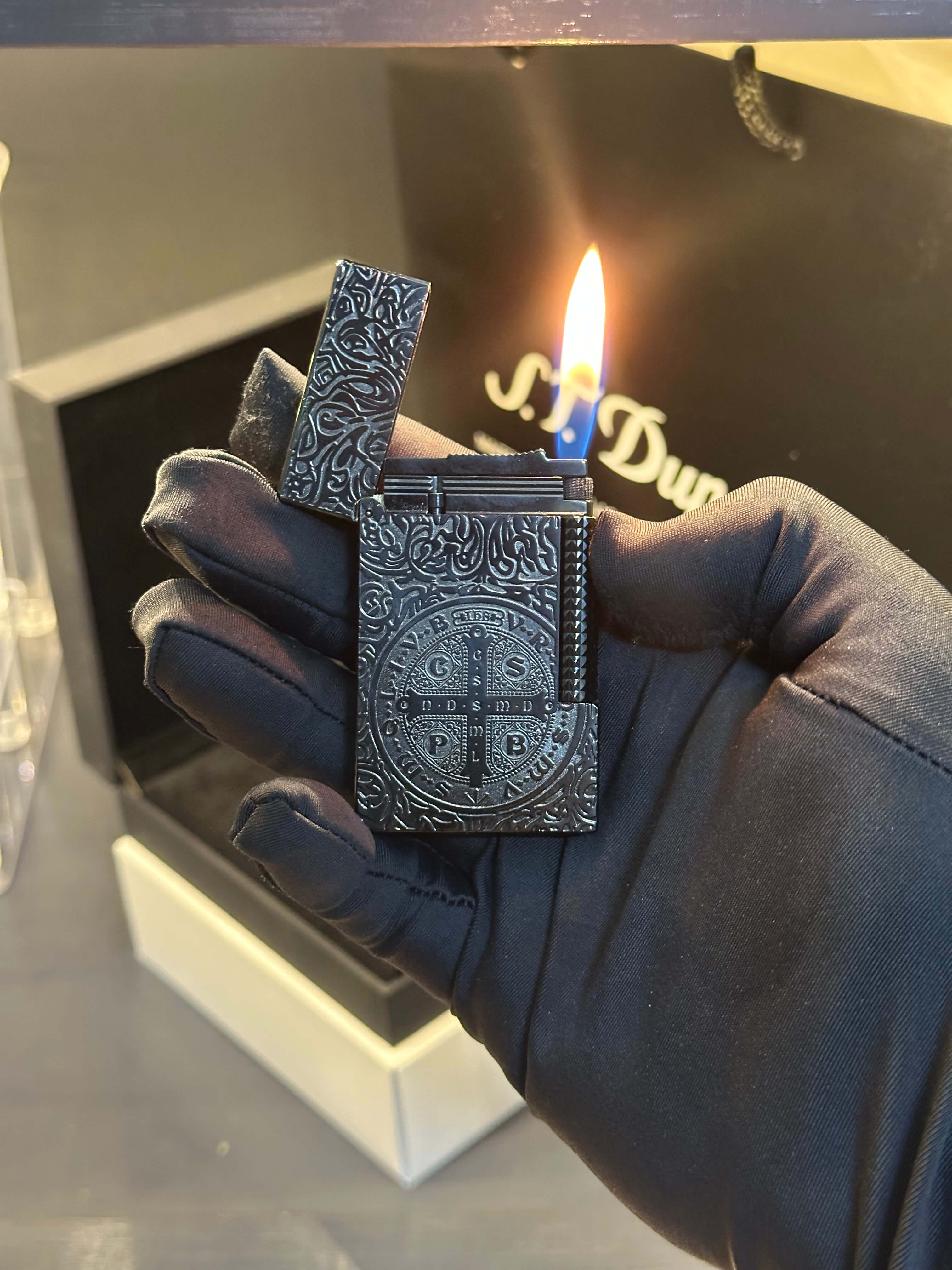 S.T. Dupont Constantine