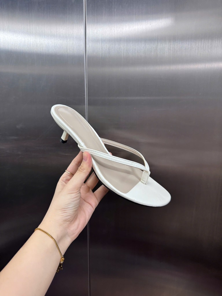 Guốc Z Xỏ Ngón Dây Mảnh mũi vát chéo[9142][ cao 4cm Fullbox/H700/T2.6A