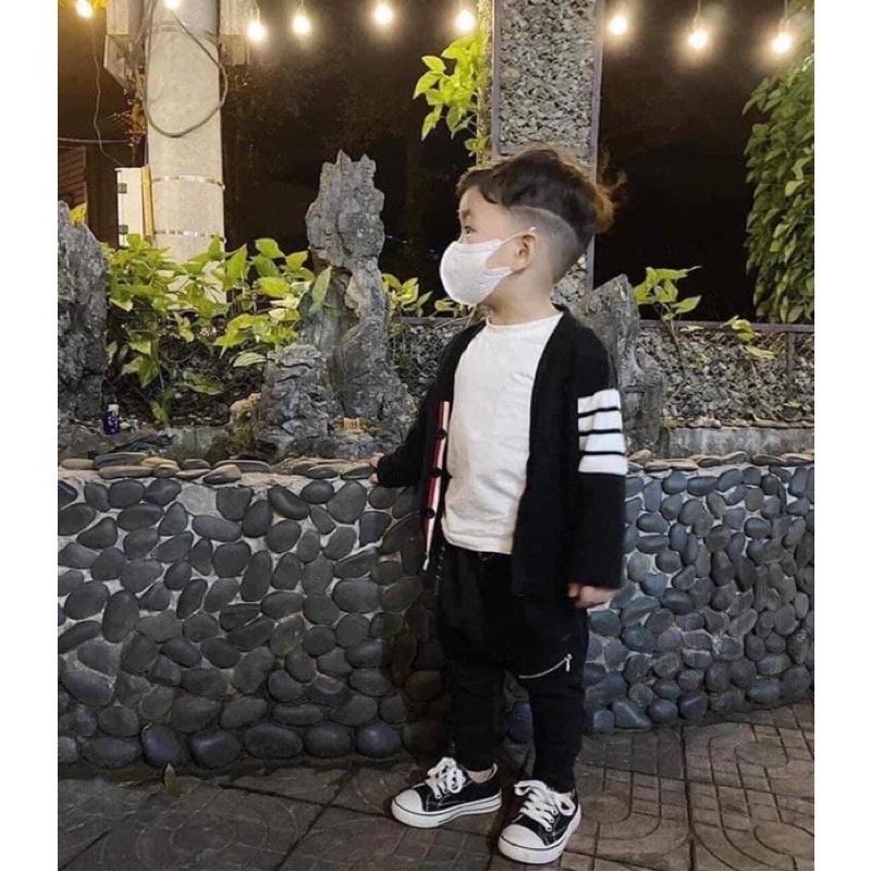 Áo khoác len bé ( hàng sẵn)H301