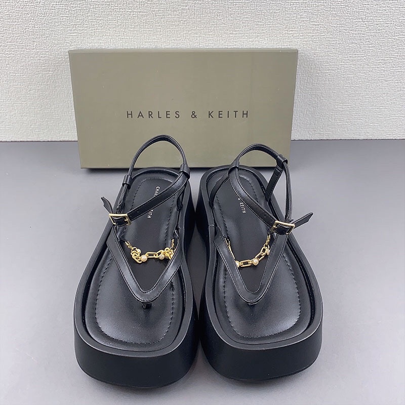 [SẴN] Sandal xỏ ngón CK (from to lùi 2 sz ạ)H380