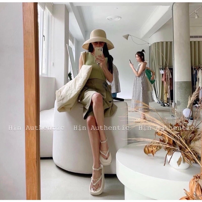 [SẴN] Sandal xỏ ngón CK (from to lùi 2 sz ạ)H380