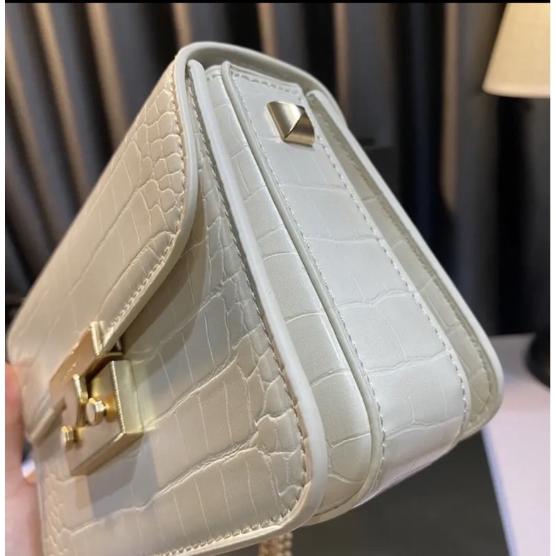 Túi xách nữ Ck size 19 ( hàng sẵn )H314