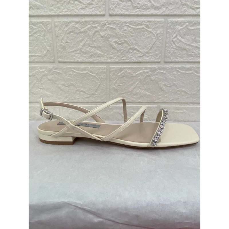 Sandal 3 Dây đá Ce ka[ Sẵn]H331