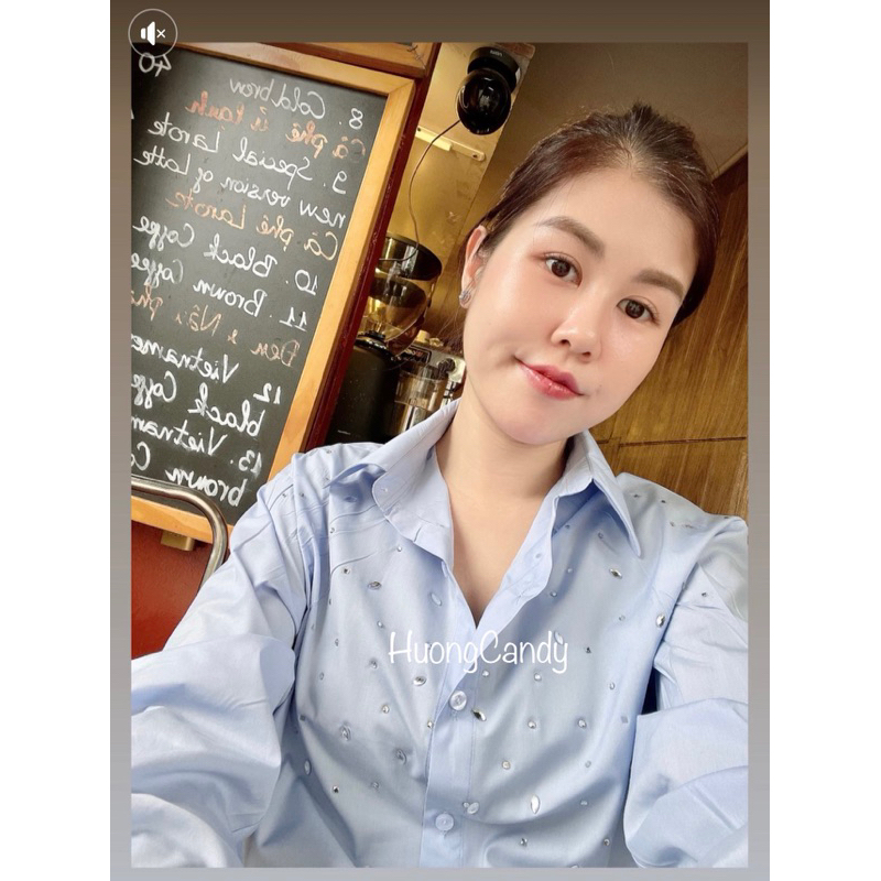 Áo sơmi xanh đá Hạt xuất ZR kèm tag( From to lùi 1 size) (Sẵn)H76