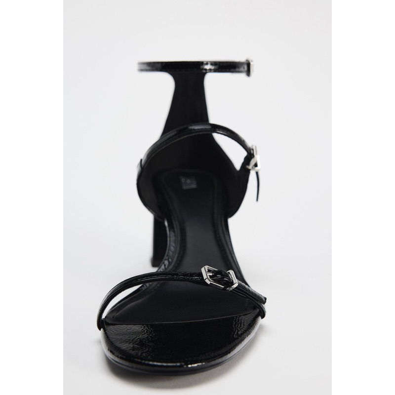 Sandal ZR 3 quai mảnh đen cài FULLBOX(hàng sẵn)H175