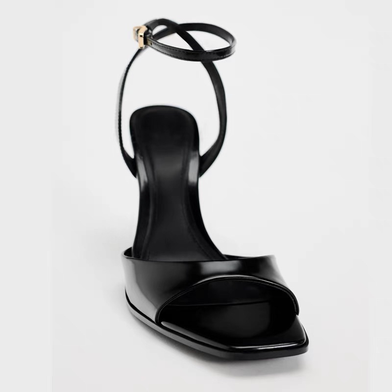 Sandal ZR Da Bóng đen 9cm Fullbox(hàng sẵn)H179